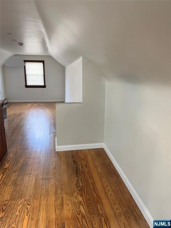 73 Tuella Ave - Photo 4 of 10
