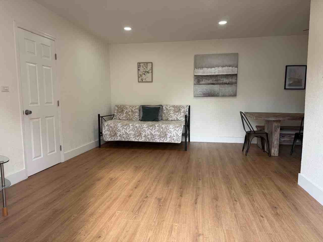 Nw 34th St - Photo 3 of 10