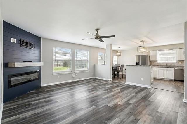 1307 Admiral Nelson Dr - Photo 6 of 20