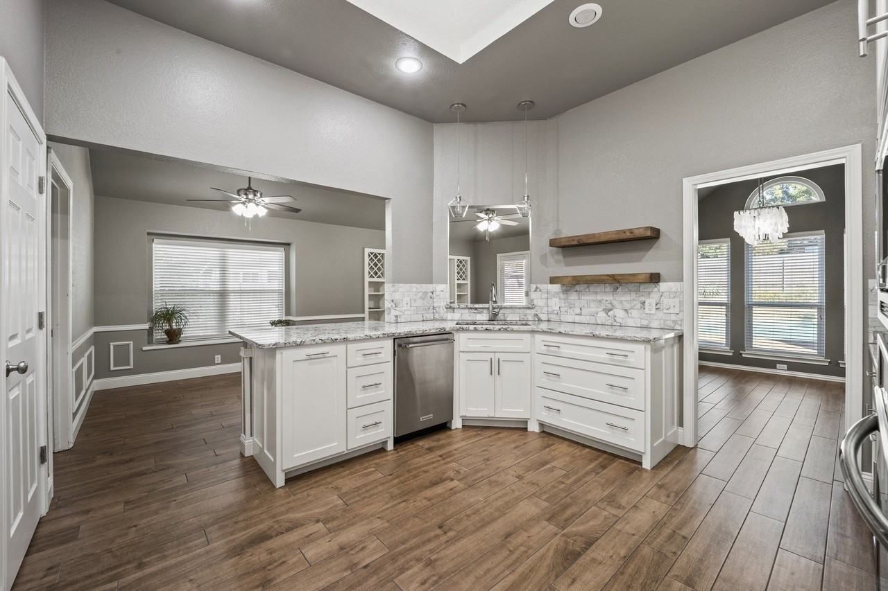 3505 Fox Meadows Dr - Photo 5 of 28