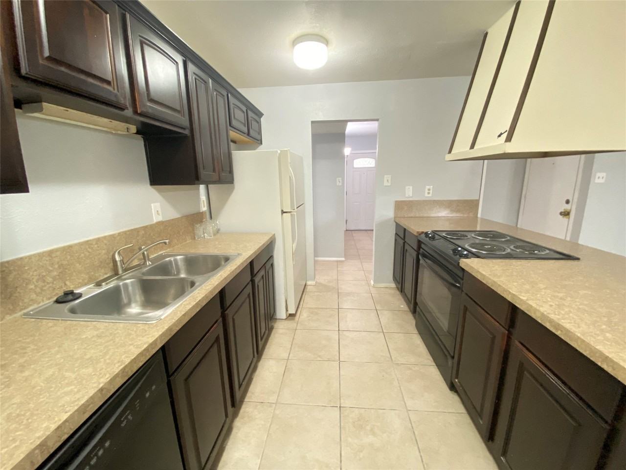 7139 Nutmeg Ln - Photo 7 of 16