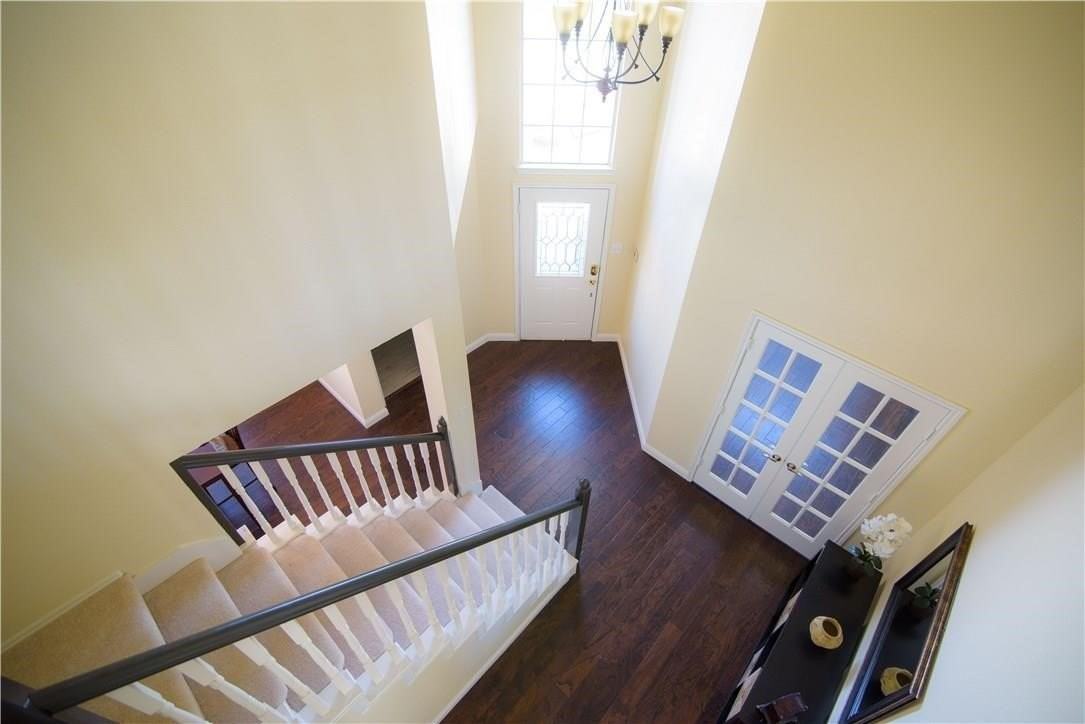 18516 Timber Oaks Dr - Photo 3 of 22