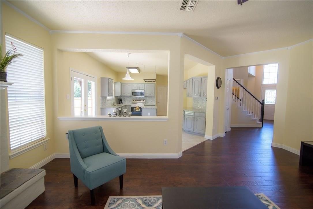 18516 Timber Oaks Dr - Photo 5 of 22