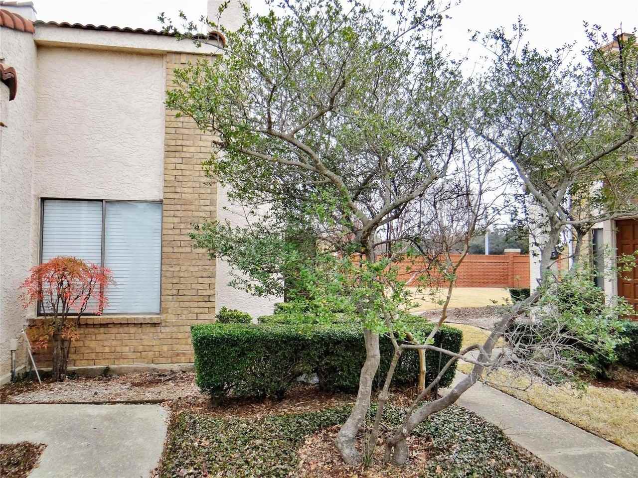 517 Ranch Trl #127 - Photo 4 of 29