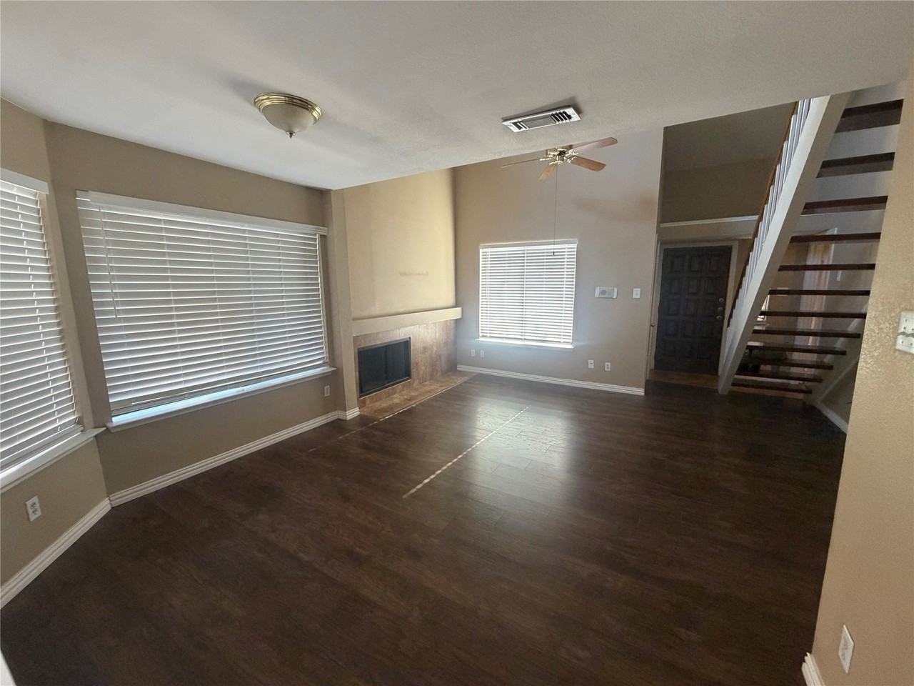 517 Ranch Trl #127 - Photo 7 of 29