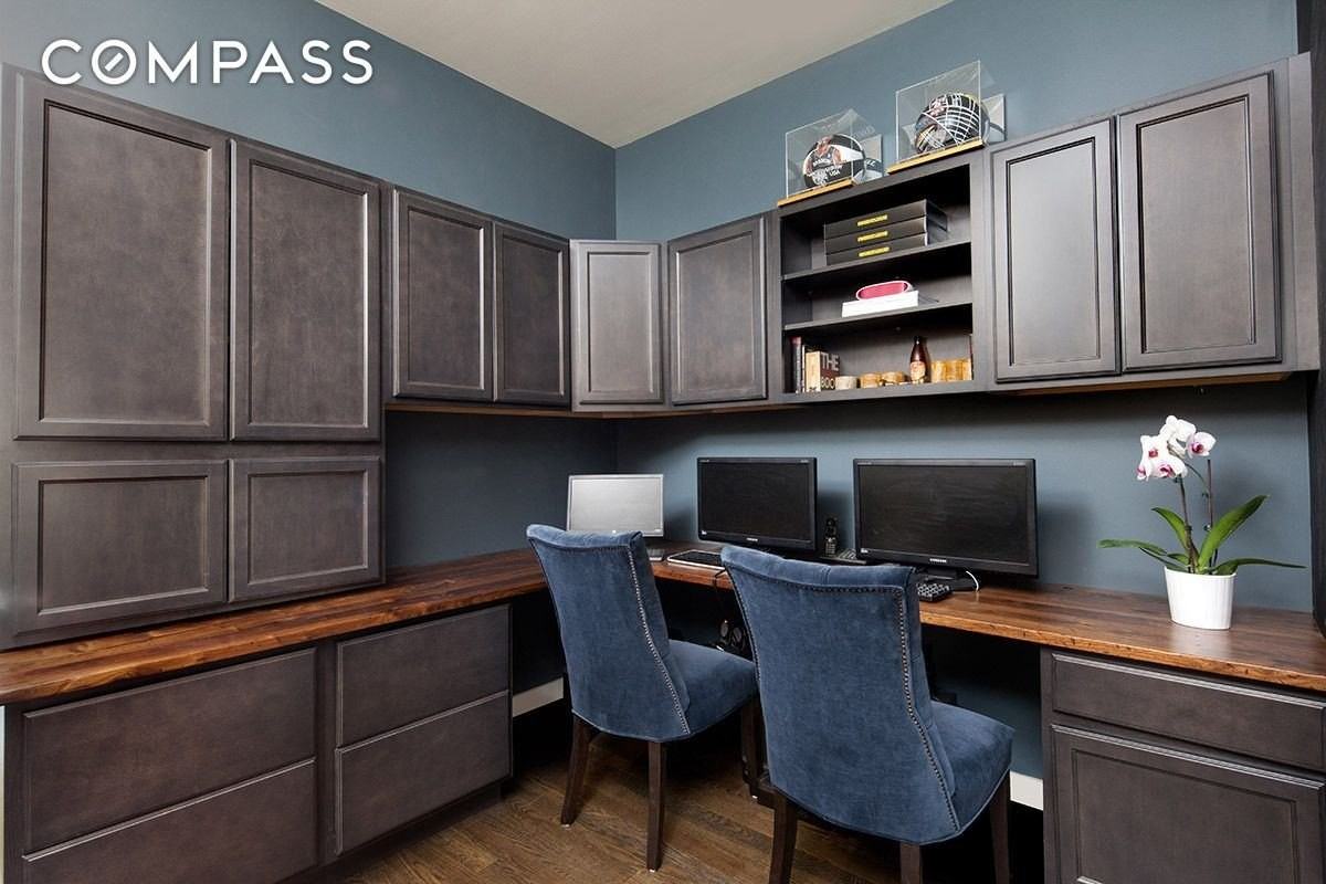 315 Greene Ave #2A - Photo 4 of 5