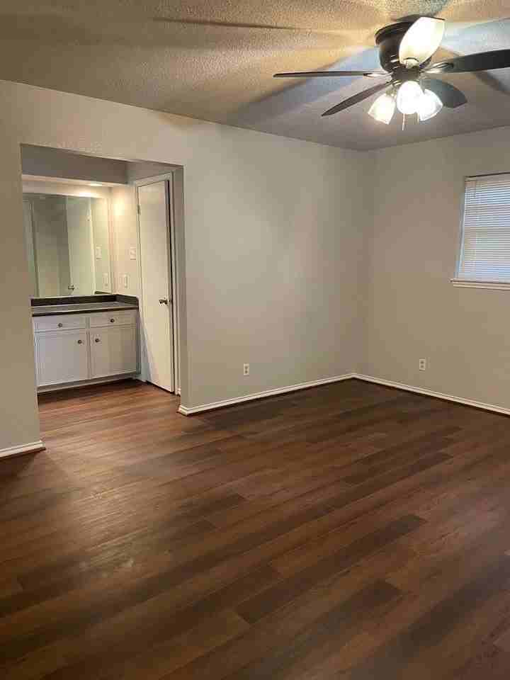 4614 Anetta Dr - Photo 6 of 13