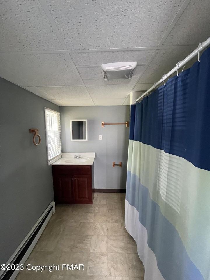 767 N Main St - Photo 6 of 14