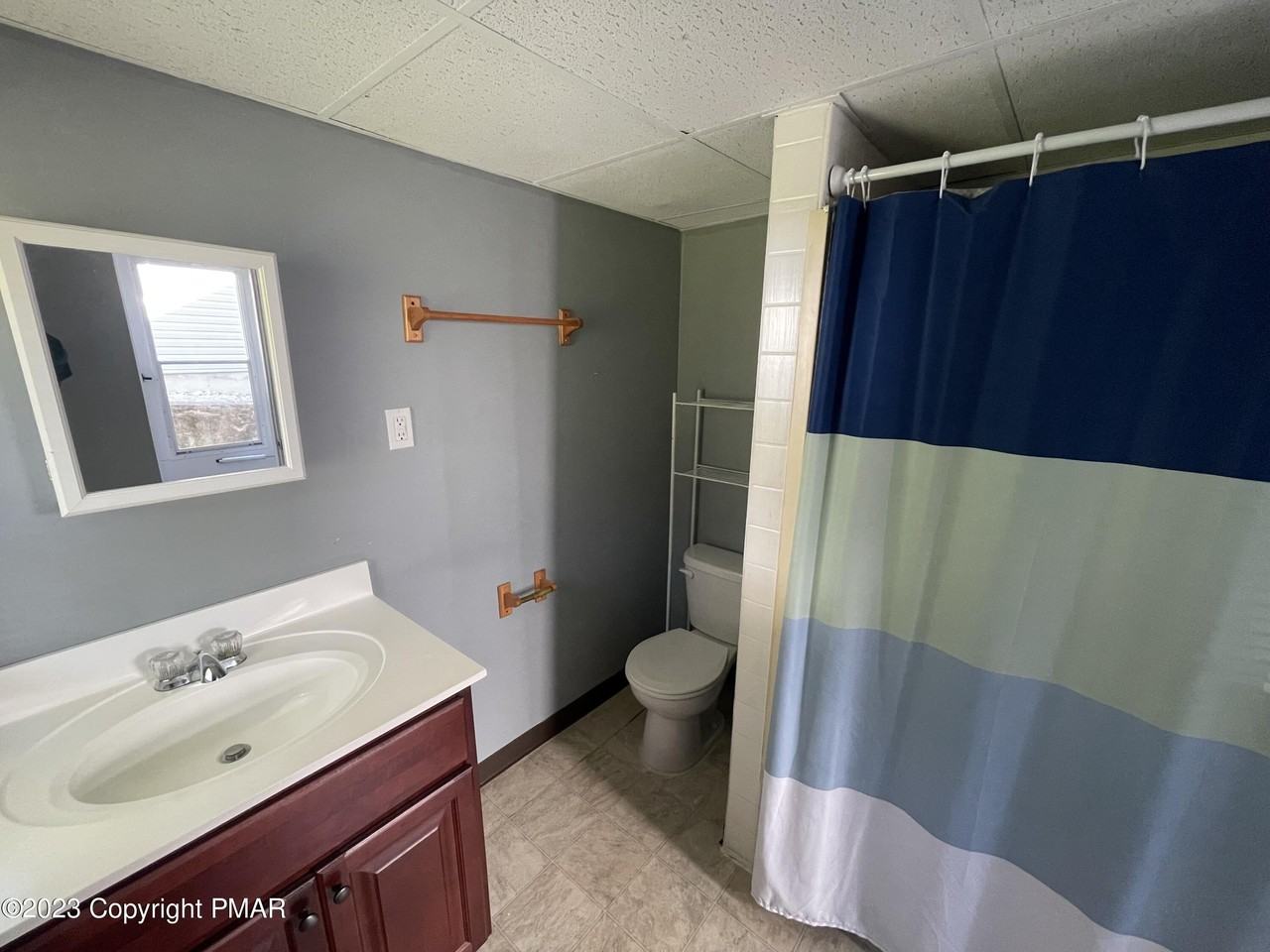 767 N Main St - Photo 7 of 14
