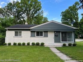 28177 Fairfax St - Photo 1 of 1