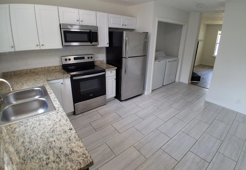 401 Brook View Estates Dr #1 - Photo 5 of 10