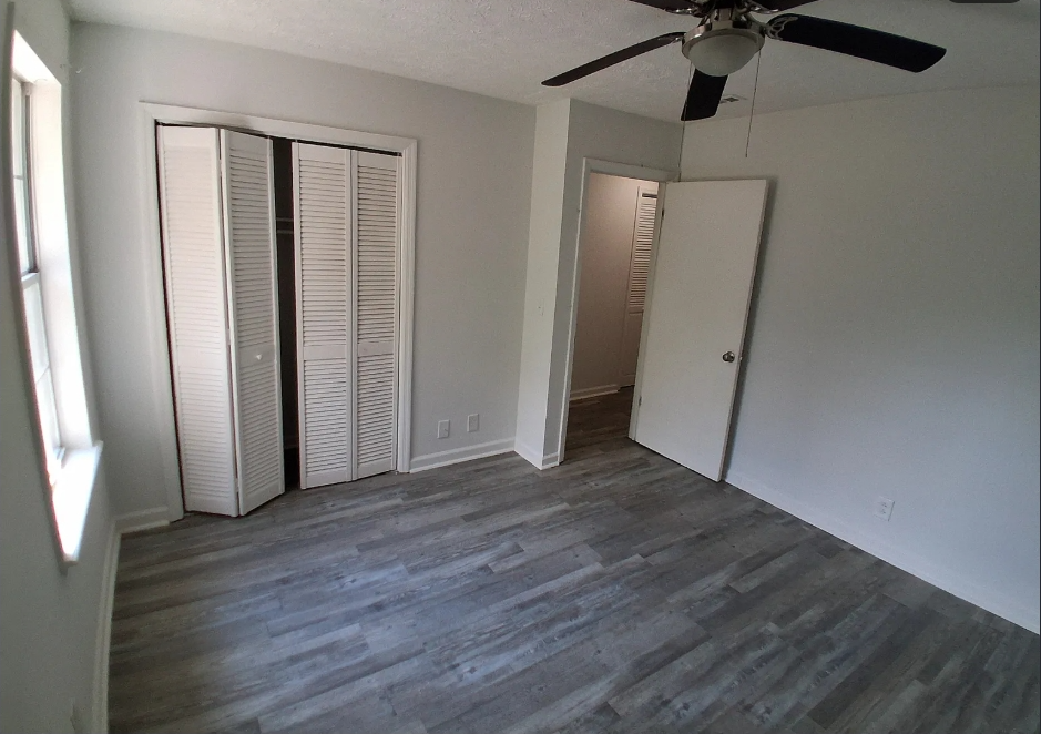 401 Brook View Estates Dr #1 - Photo 6 of 10