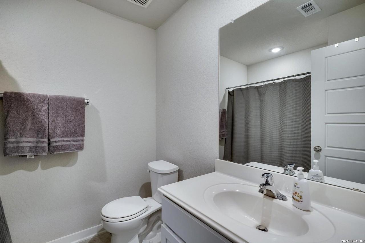 6910 Shiraz Way - Photo 7 of 27