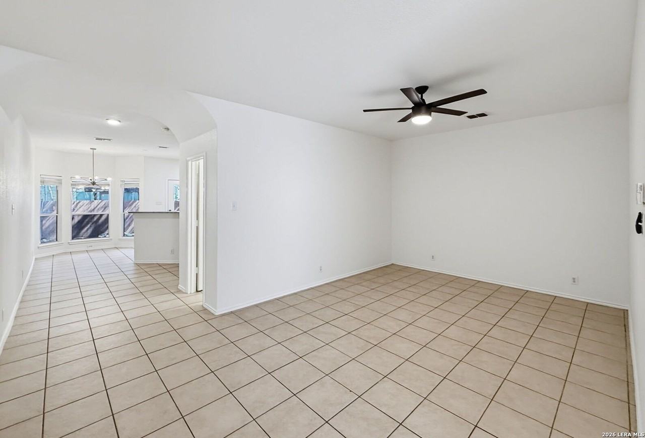 4121 Copano Bay - Photo 4 of 24