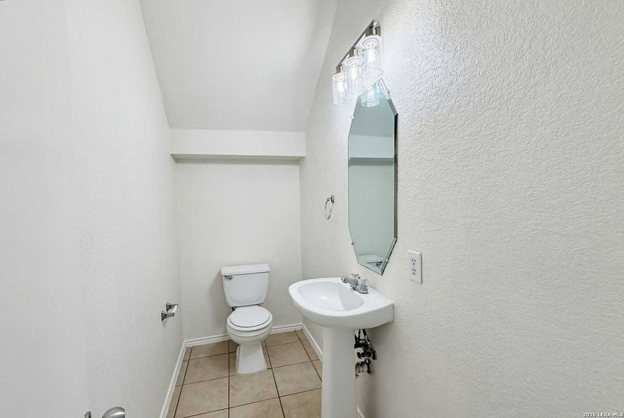4121 Copano Bay - Photo 5 of 24