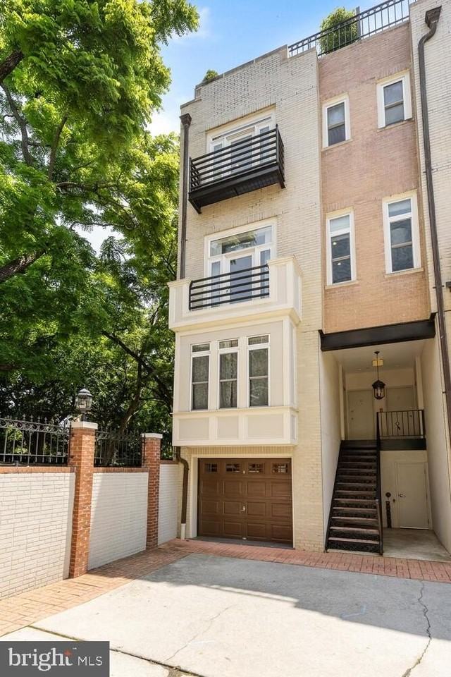 1328 Park Rd Nw #D - Photo 3 of 14