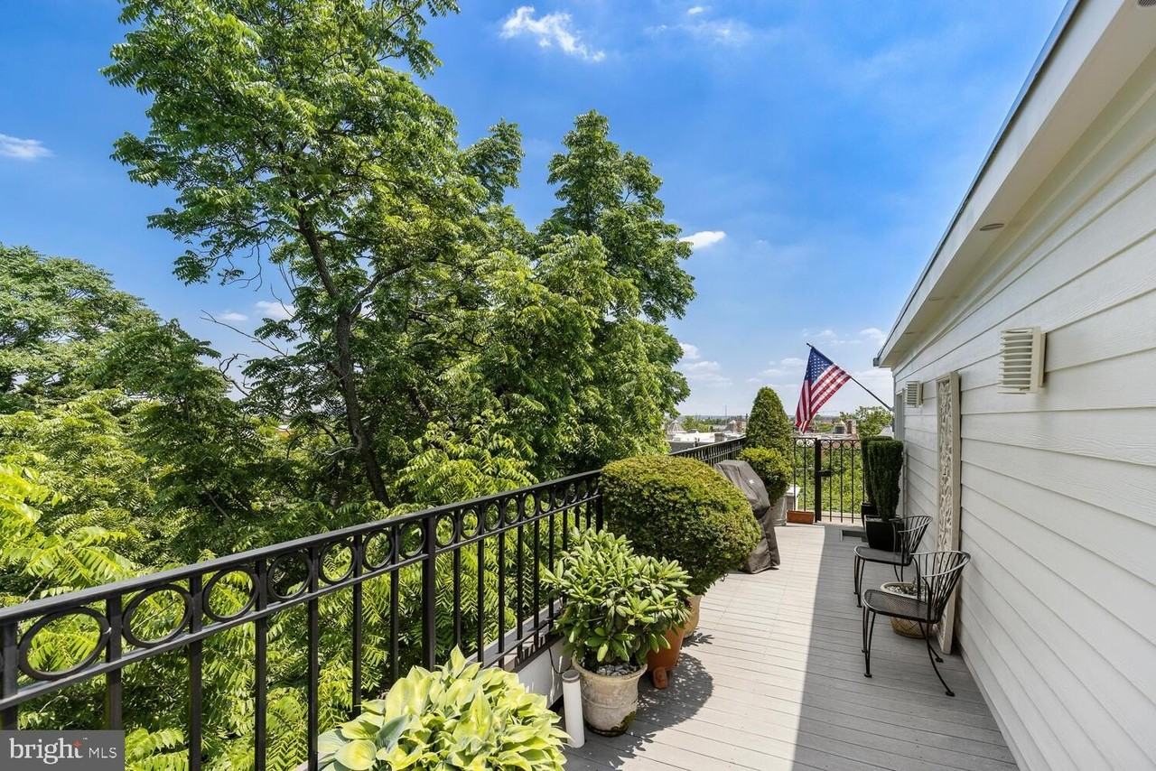 1328 Park Rd Nw #D - Photo 6 of 14