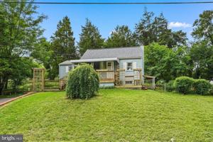 featured image of 1209 Gloria Ave
