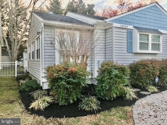14269 Calvert St - Photo 2 of 20