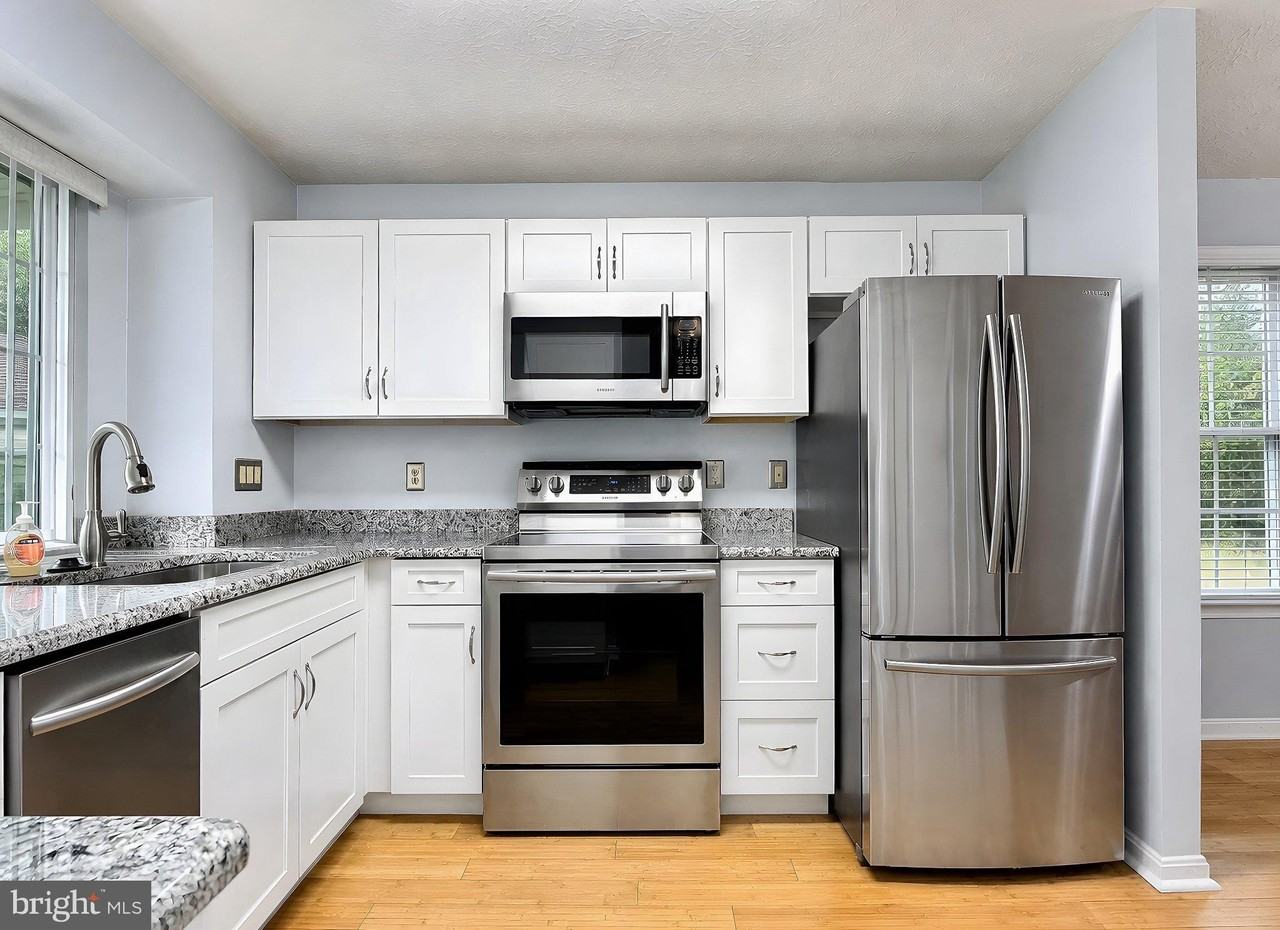 45525 Coosan Ct - Photo 2 of 45