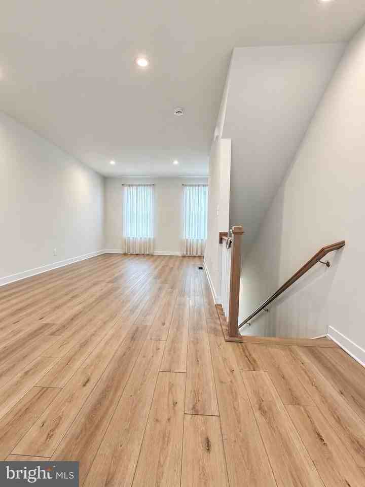 9 Sidney Ln - Photo 6 of 20