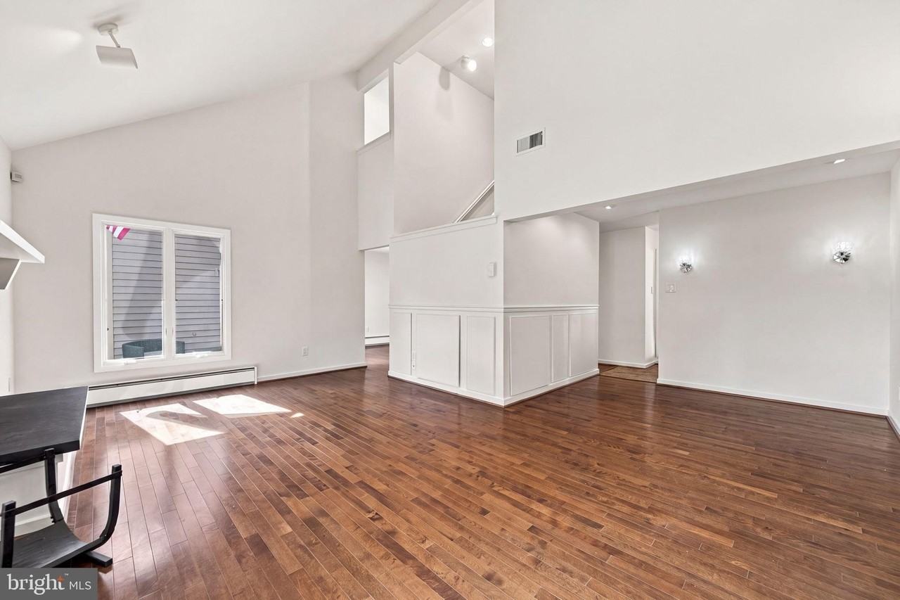 105 Ashton Way - Photo 6 of 21