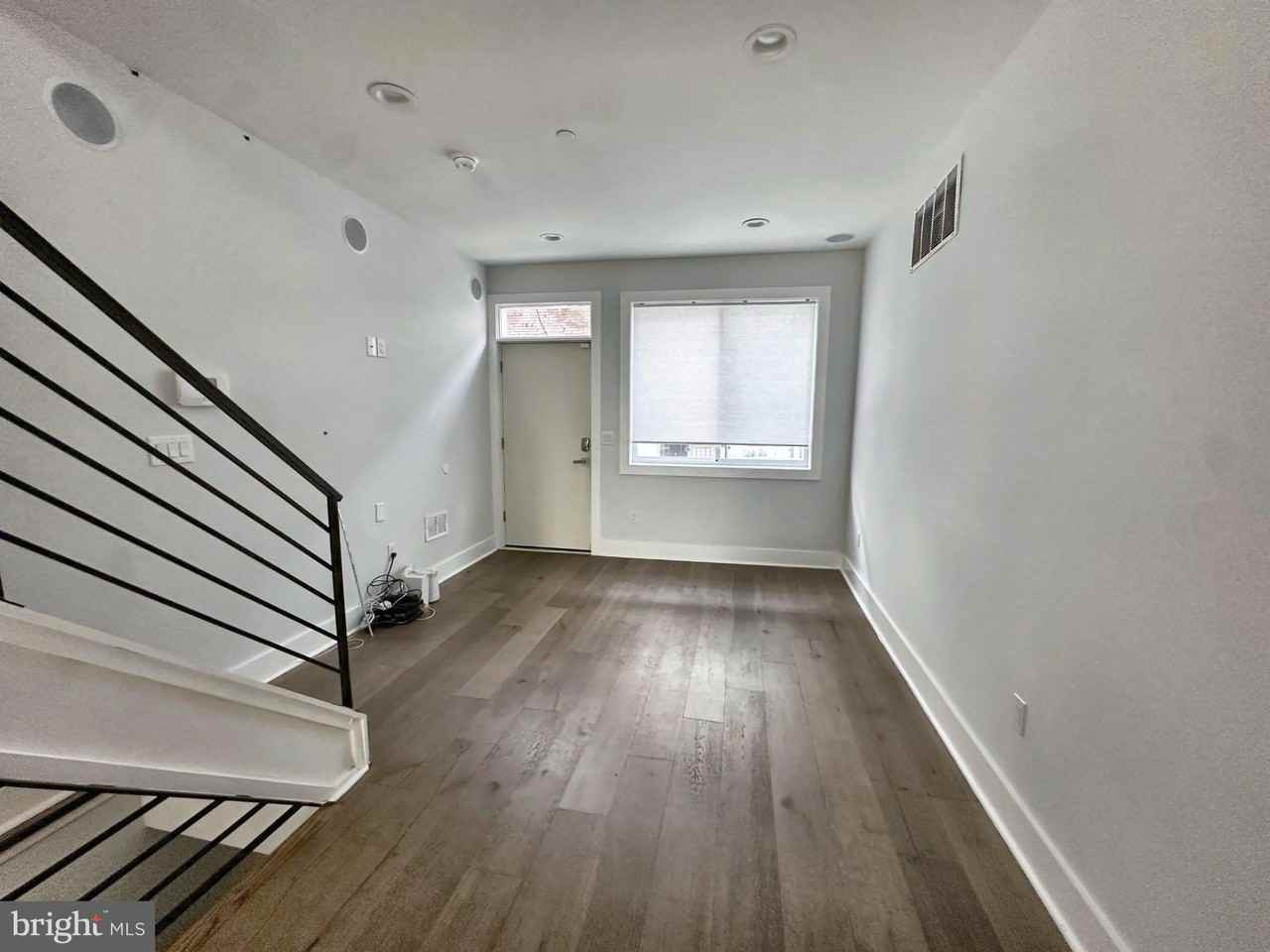 2532 E Gordon St - Photo 6 of 43