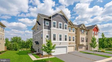 featured image of 106 Splendor Garden Way