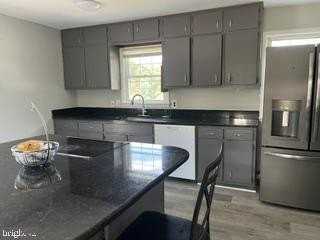 11104 Beach Mill Rd - Photo 7 of 39