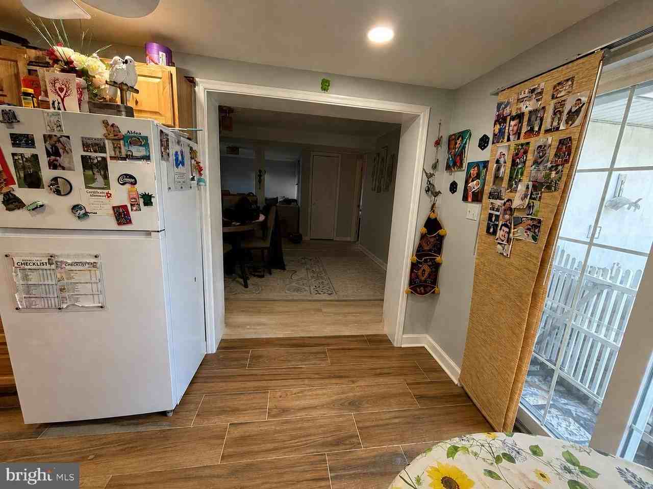 4305 Kentland Dr - Photo 6 of 33