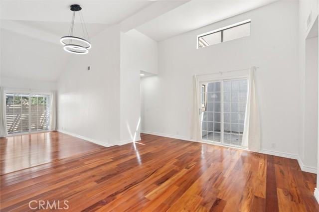 24422 Verena Ct - Photo 7 of 31