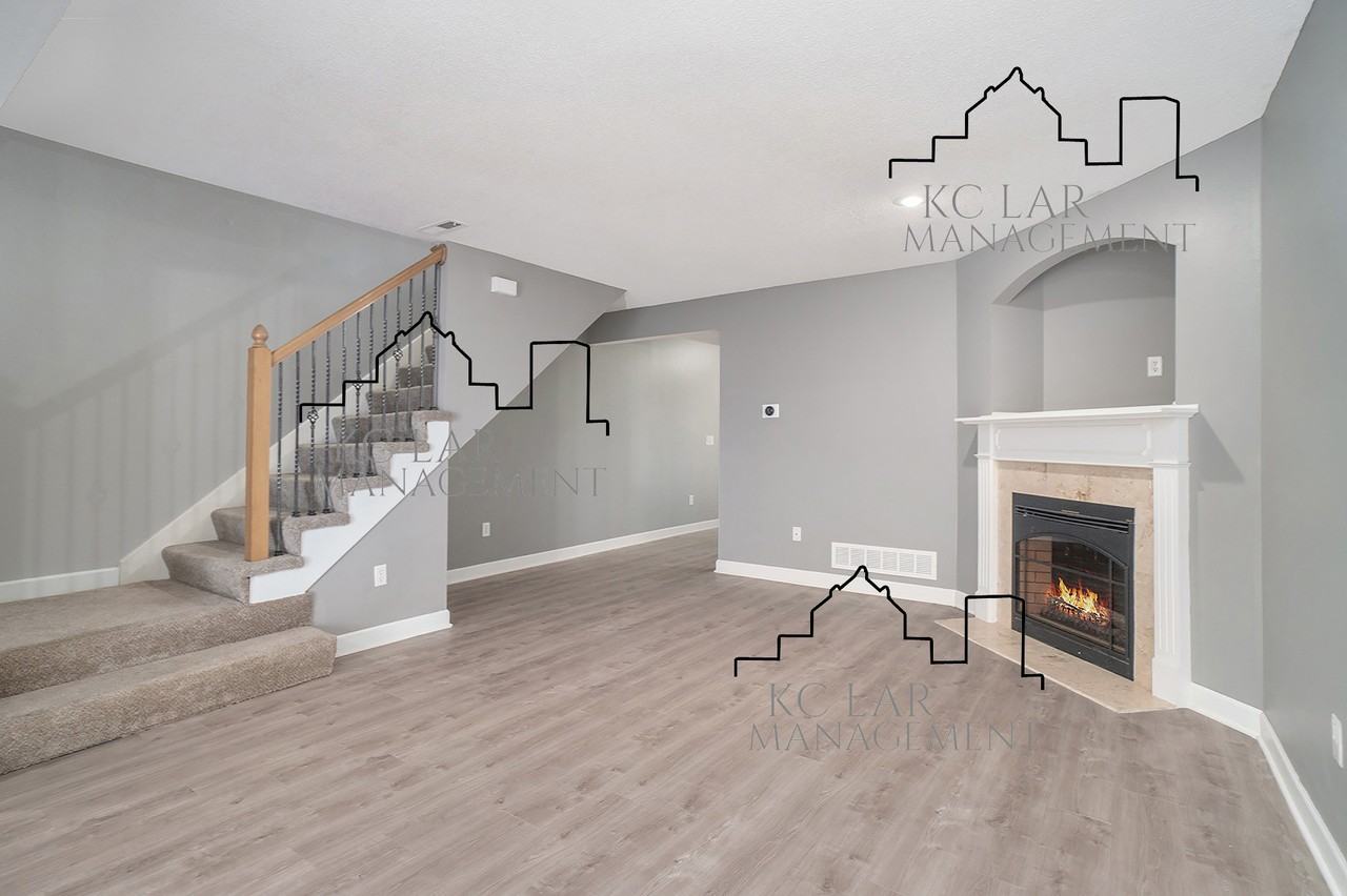 10518 E 45th Pl #10518 - Photo 5 of 19