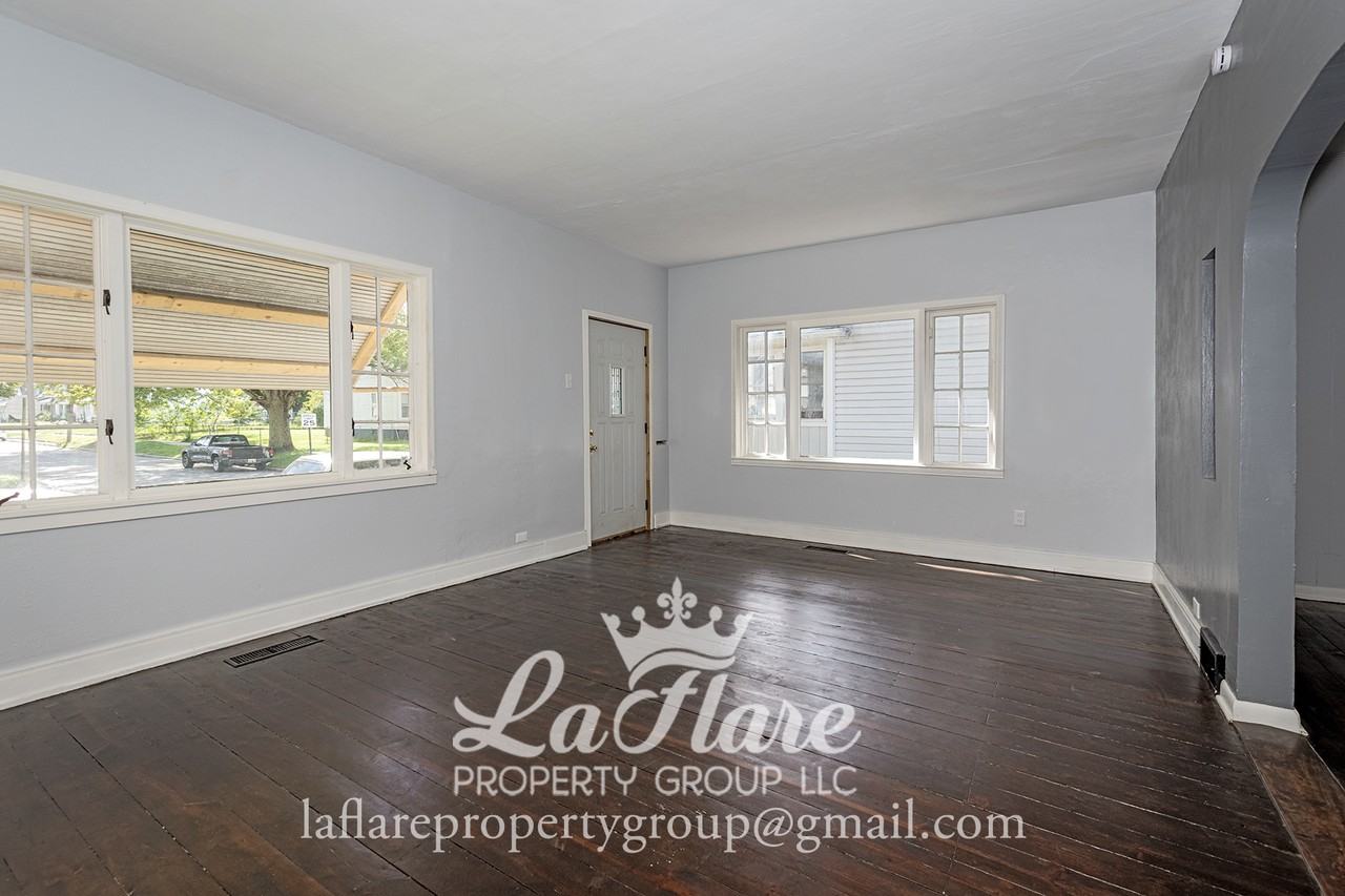 1133 Nevada St #1 - Photo 2 of 17