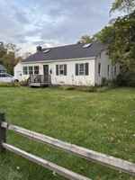 featured image of 32 Kearsarge Ave #2