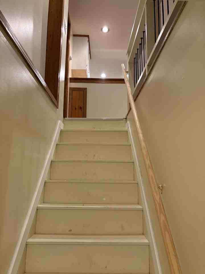 32 Kearsarge Ave #2 - Photo 5 of 20