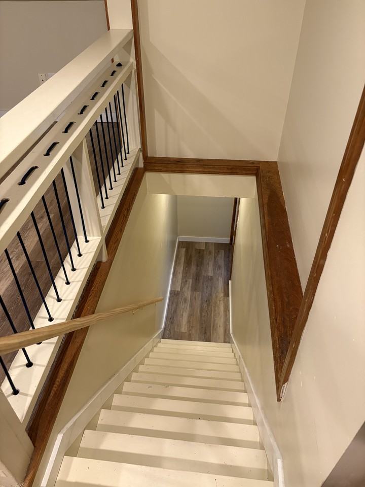 32 Kearsarge Ave #2 - Photo 7 of 20
