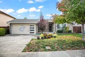 featured image of 2774 Barkley Ave