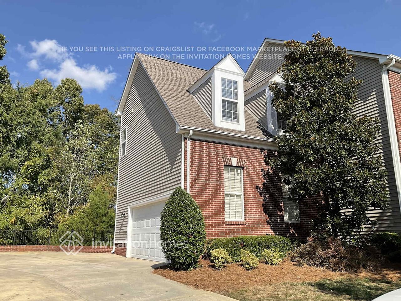 14535 Greenpoint Ln - Photo 2 of 21