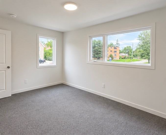72 Dorothy St - Photo 7 of 10