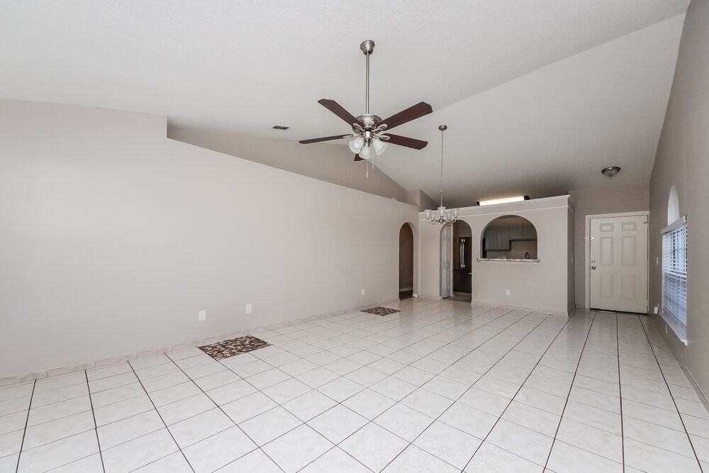 2498 Parsons Pond Cir - Photo 4 of 16