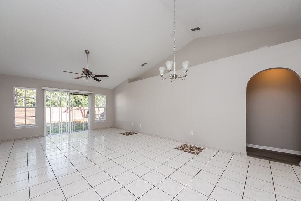 2498 Parsons Pond Cir - Photo 6 of 16