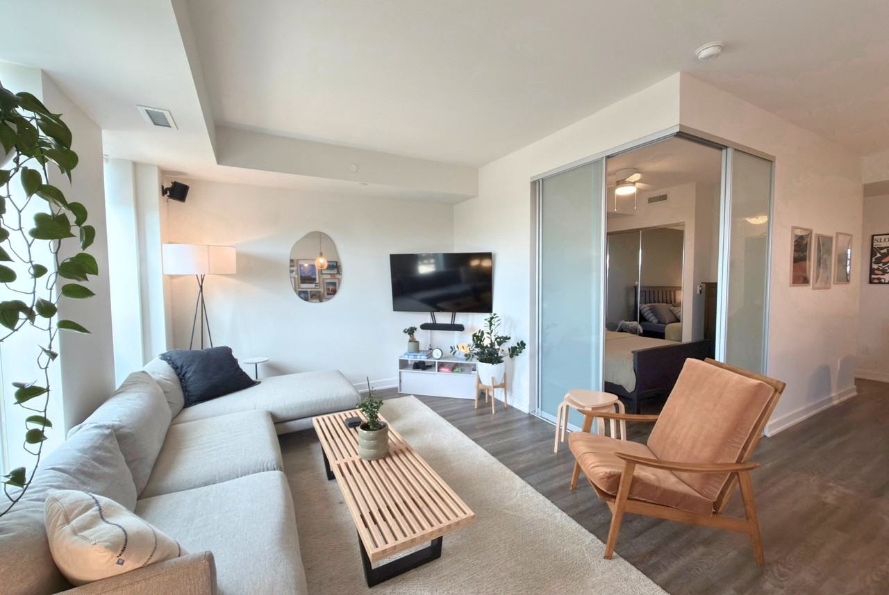 106 Dovercourt Road #614 - Photo 4 of 37
