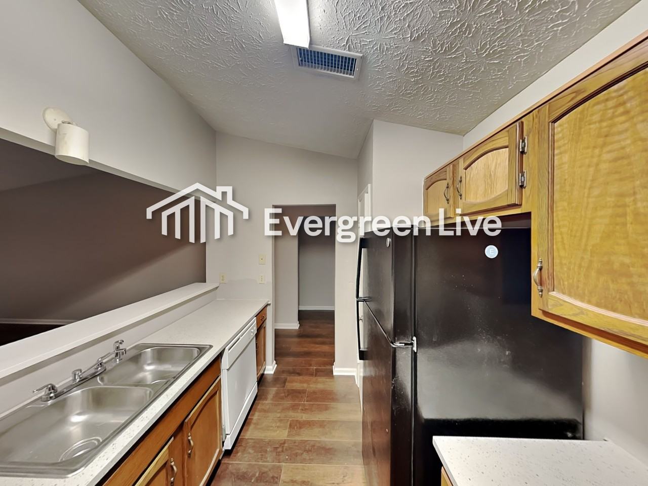 937 Fox Valley Ct - Photo 5 of 19