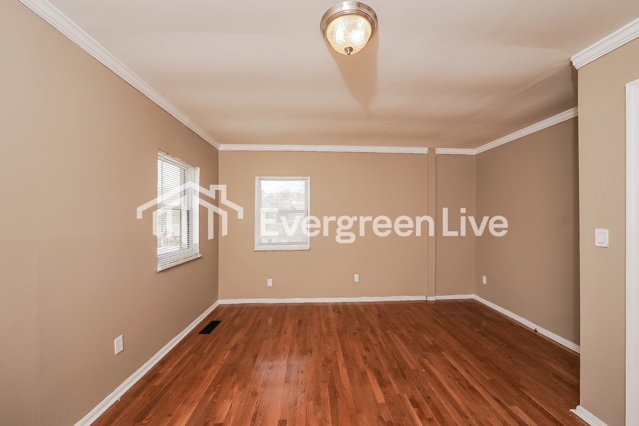 951 Pine Hill Rd - Photo 5 of 10