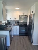Sunset Park Apartments - Photo 1 of 1
