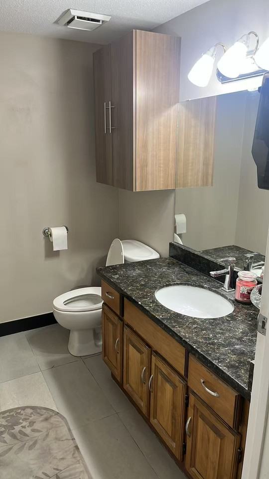 15744 102B Avenue - Photo 7 of 9