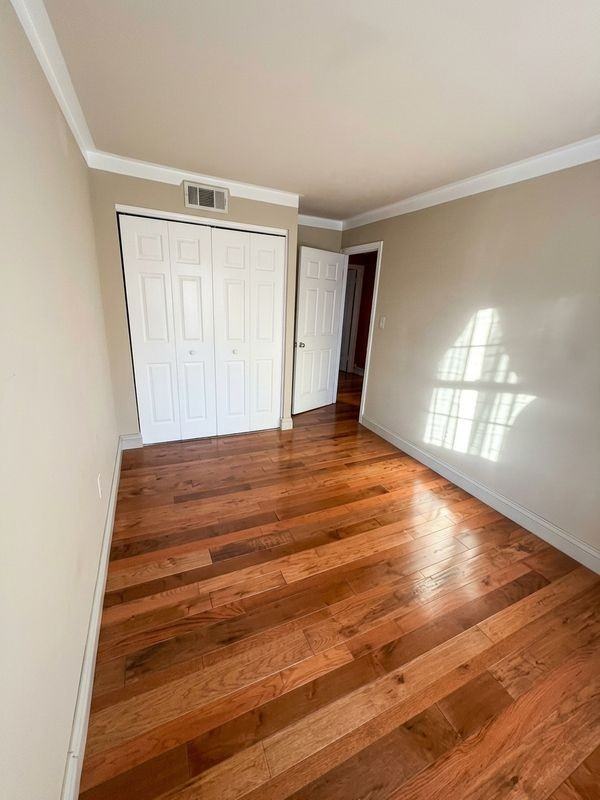 9824 Town Ln - Photo 5 of 17