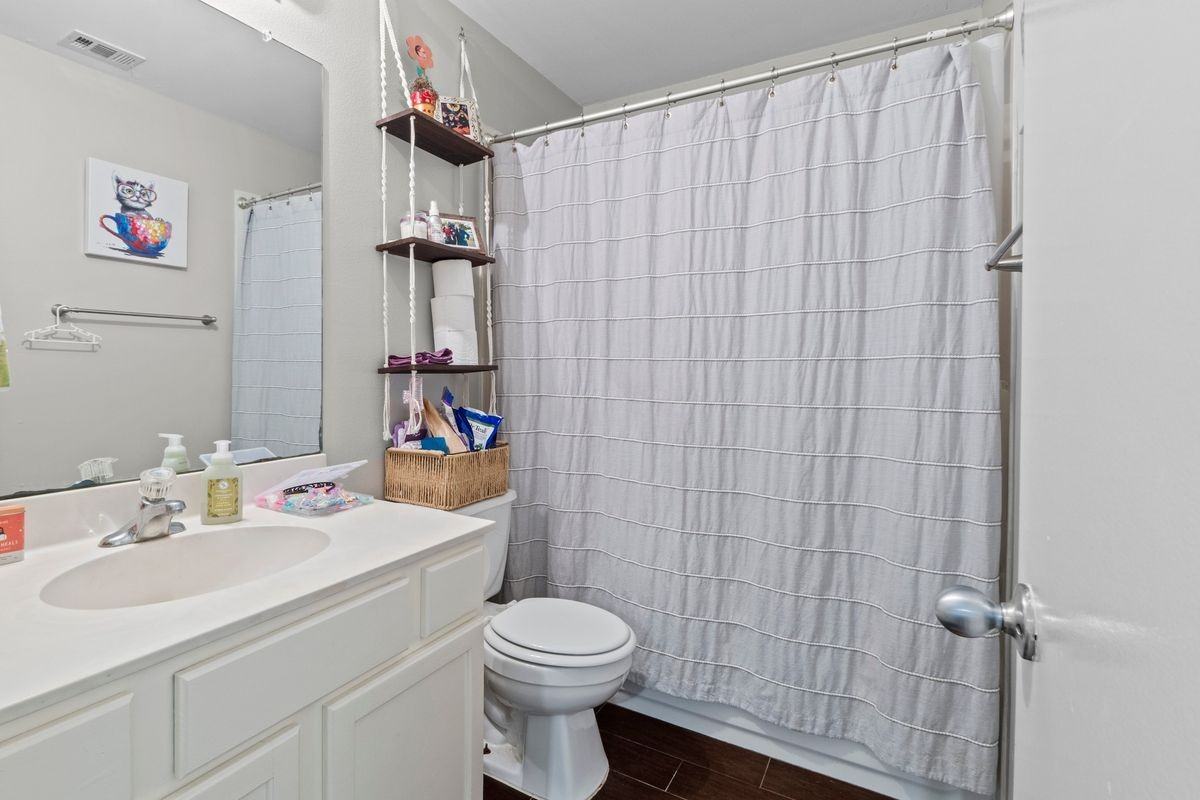 245 Marvin Cv - Photo 4 of 19