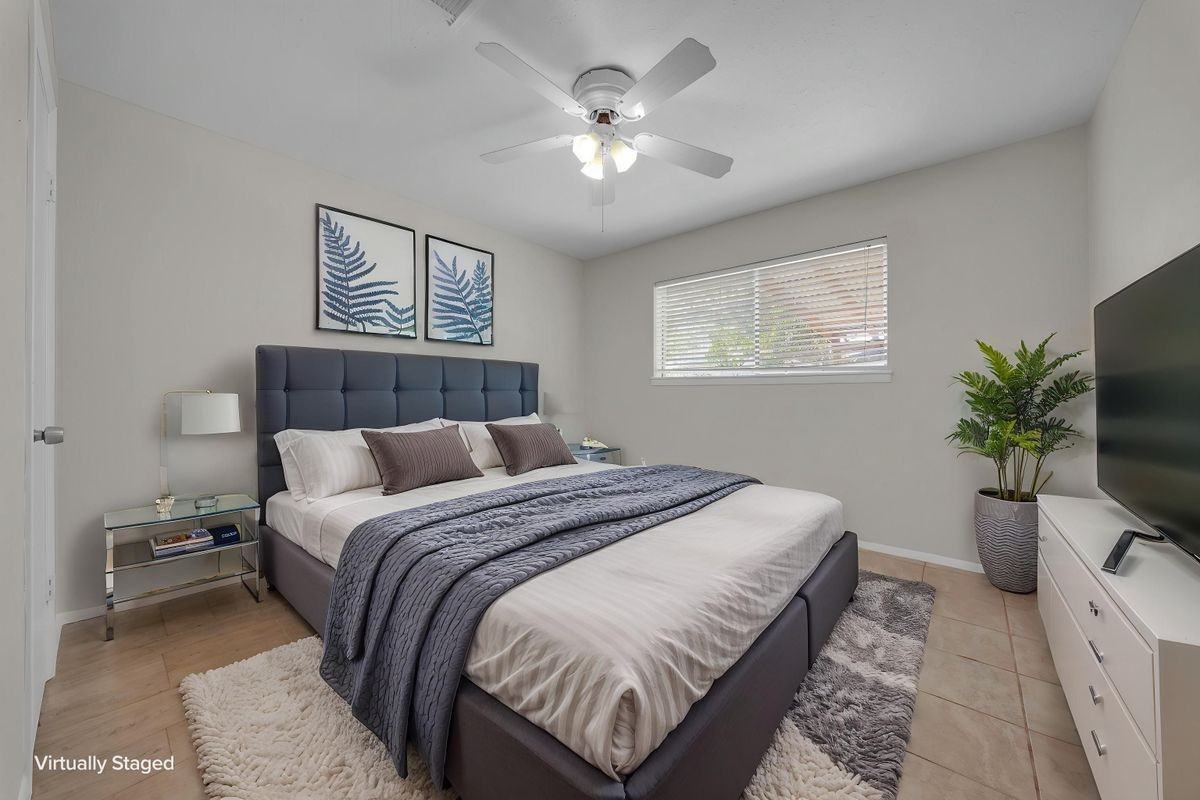 29007 Sedgefield St - Photo 5 of 17