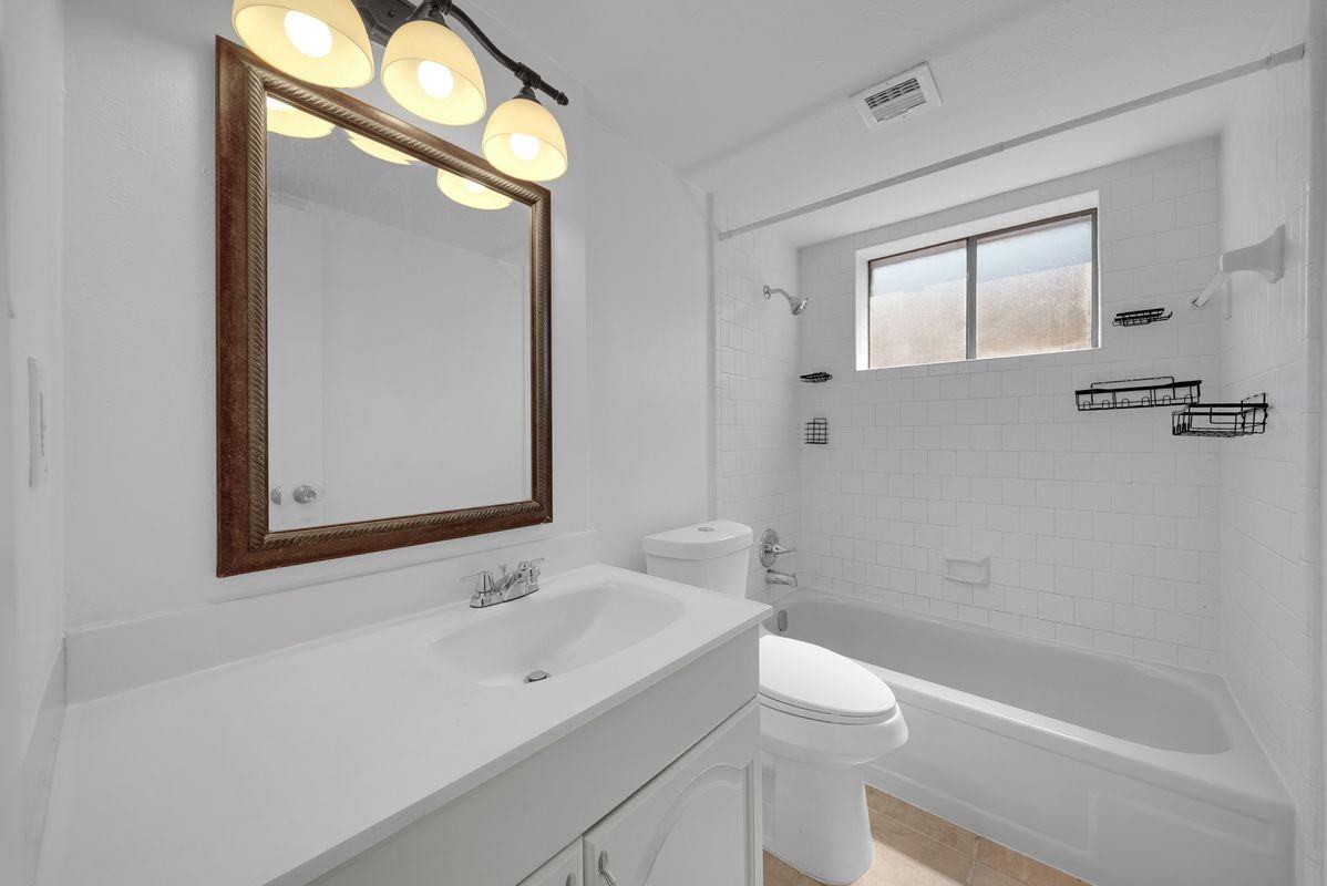 29007 Sedgefield St - Photo 7 of 17